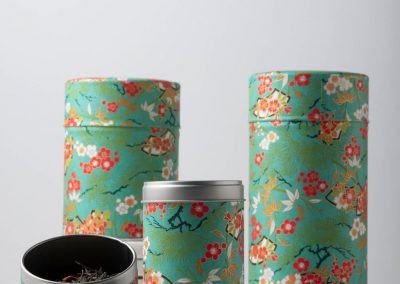 Caves Tour'Billon - Boites à thé décorées ©photo Clichés Toqués