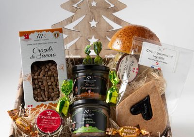 Caves duTour'Billon - Idées cadeaux de Noël Paniers garnis variés ©photo Clichés Toqués