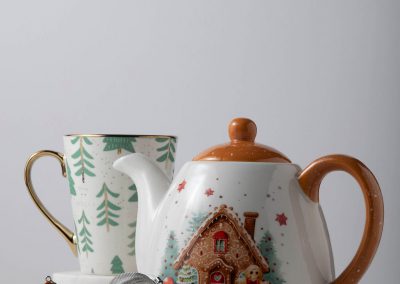 Caves Tour'Billon - Idées Noël épicerie salée et arts de la table - Théière ginger bread ©photo Clichés Toqués